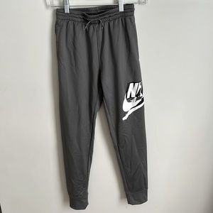 Boy’s NIKE sweatpants